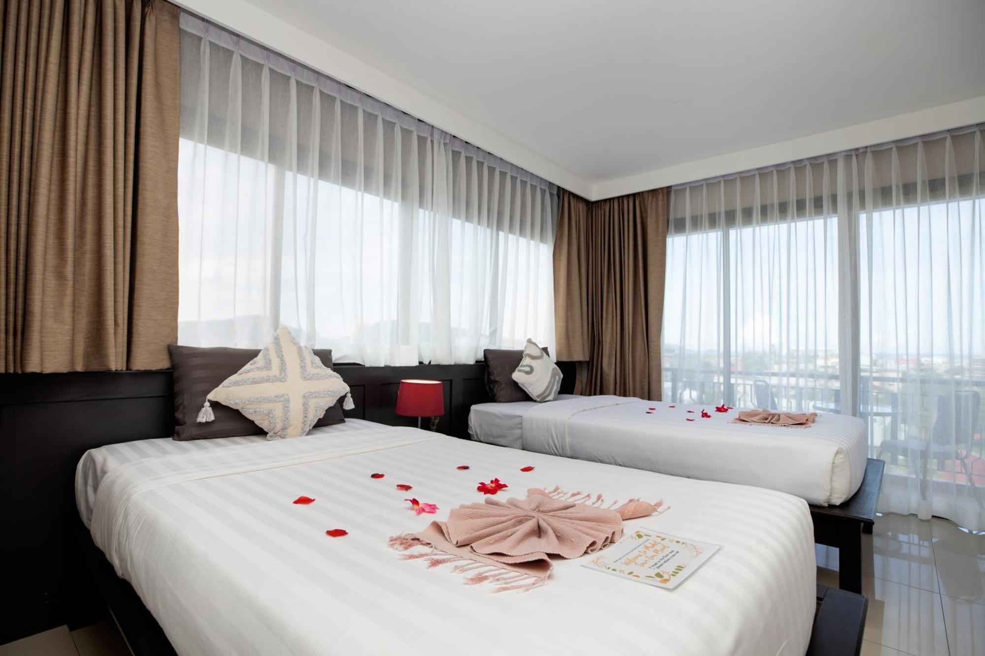 Hotel Casa Del M Phuket - Newly Renovated Patong Esterno foto